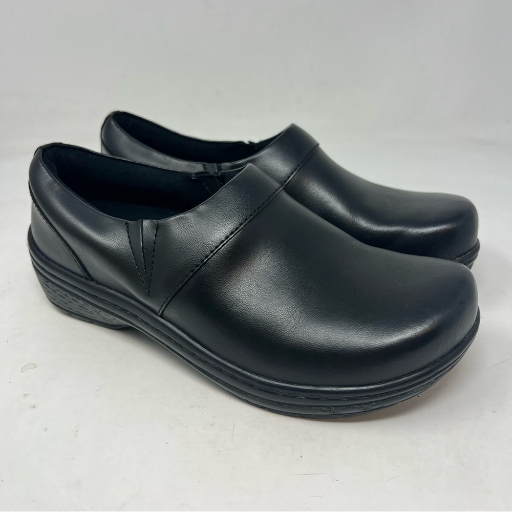Klogs Mission Black Leather Slip Resistant Nursing Work Clogs Women’s Sz 6